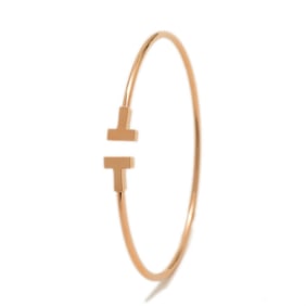 Tiffany T Narrow Wire Bracelet, Medium, 18K Gold