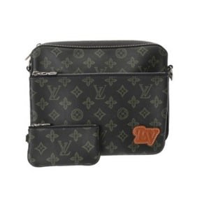 LOUIS VUITTON Monogram Trio Messenger Bag, Green, M46340, from the LV Fall Collection, Men's Canvas