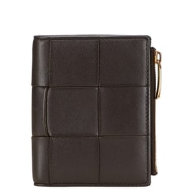 Bottega Veneta Maxi Intrecciato Cassette Bi-fold Wallet in Brown Leather for Women