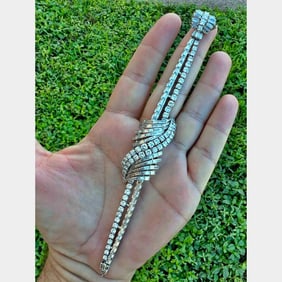 Art Deco Platinum 21.00 Ct. Diamond Bracelet