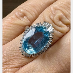 6.40 Ct. Aquamarine & Diamond Ring