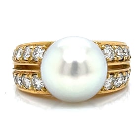 18K Yellow Gold South Sea Pearl & Diamond Ring