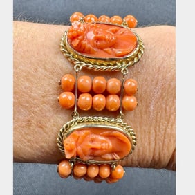 1960’s 14K Yellow Gold Coral Bracelet