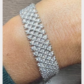 18K White Gold 14.25 Ct. Diamond Bracelet