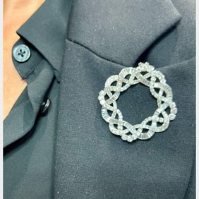Art Deco Platinum Diamond Brooch