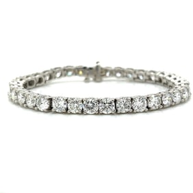 Platinum 18.90 Ct. Diamond Tennis Bracelet