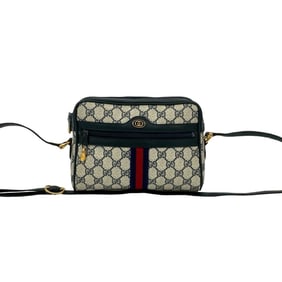 GUCCI Vintage GG Logo Hardware Leather Shoulder Bag/Pochette/Sacoche in Navy Blue 449-4