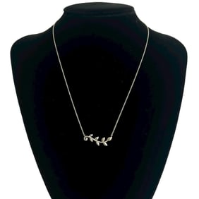 TIFFANY & Co. Tiffany Paloma Picasso Olive Leaf Vine Pendant in Sterling Silver, 06371