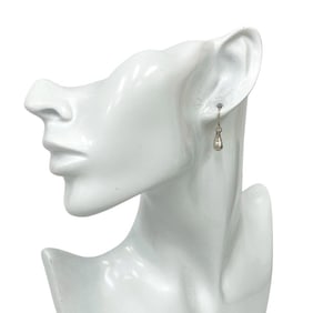 TIFFANY & Co. Tiffany Elsa Peretti Teardrop Earrings in Sterling Silver, 70951