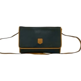 CELINE Vintage Triomphe Logo Leather Shoulder Bag/Pochette/Sacoche in Black and Brown (87963)