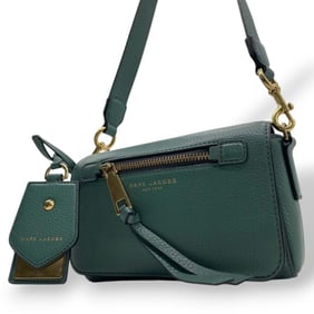 MARC JACOBS Women's Green Leather Shoulder Bag with Tassel Charm and Gold Hardware, T4
