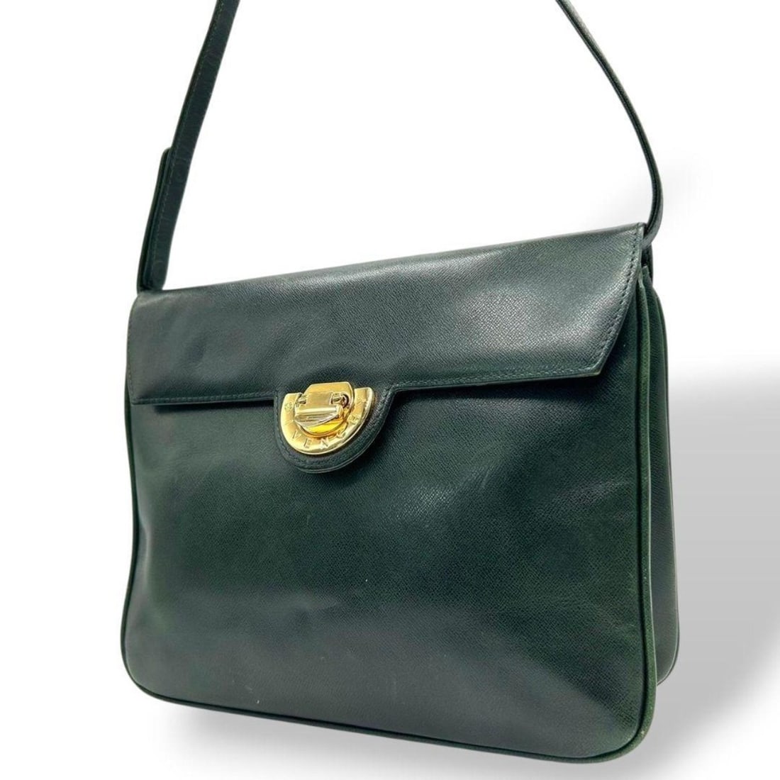GIVENCHY Shoulder Bag, Green, Flap, Logo, Crossbody, Gold Hardware, Logo Plate, E5: --- Catalog ---Category: SizeSize (HxWxD): 20cm x 26cm x 6cm / 7.87'' x 10.23'' x 2.36''Category: DesignType: Shoulder bagColor: GreenGender: WomenMaterial: Leather Category: GeneralBrand: Givenchy---