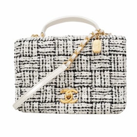 Chanel Matelasse Chain Tweed Handbag, White, 2-Way Bag, Women's, P1463702