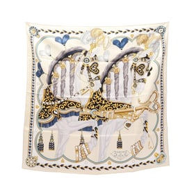 Hermès HERMES Carré 90 HARNAIS DE COEUR Silk Scarf for Women, Ivory Multicolor