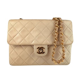 CHANEL Shoulder Bag Lambskin Beige Gold Women's z3445