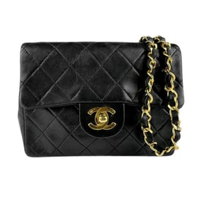 CHANEL Shoulder Bag Matelasse Leather Metal Black Gold Women's n1001
