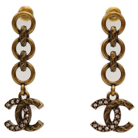 CHANEL I24A Gold Swing Coco Mark Rhinestone Earrings for Women