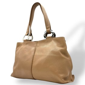 Coach tote bag, beige leather with silver hardware and metal rings, shoulder strap, S52