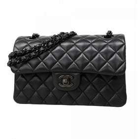 Chanel Matelasse Shoulder Bag with Double Flap and Chain, Saw Black Lambskin, Black, Women's