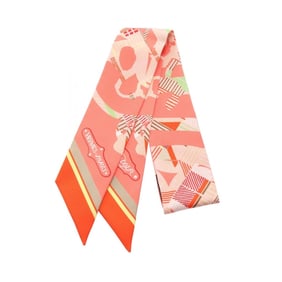 Hermes Hermès Twilly CAVALCADOUR MORNING Silk Scarf for Women in Multicolored Pink