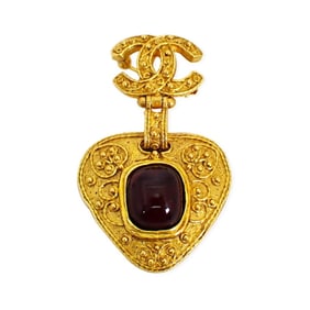 CHANEL colored stone brooch
