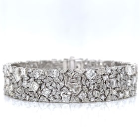 Platinum 25.26 Ct. Diamond Bracelet