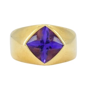 Vintage French 18k Gold Amethyst Ring