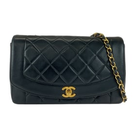 CHANEL Vintage Matelasse 25 Diana Flap Coco Mark Turnlock Black Lambskin Chain Shoulder Bag with