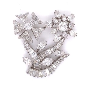 12.25 Ct. Art Deco Diamond Pin