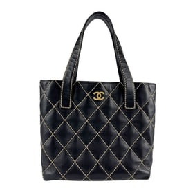 CHANEL Wild Stitch Leather Handbag in Black, Women's, z6532