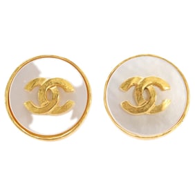 CHANEL 95A Coco Mark Shell Circle Earrings, Gold and White, Women's