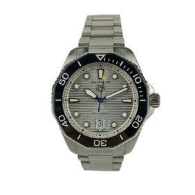 TAG Heuer Aquaracer Professional 300 Caliber 5 WBP201C.BA0632 Men's Watch with Silver Dial and
