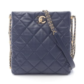 CHANEL Matelasse Shoulder Bag in Lambskin (Sheep Leather) for Women, Navy