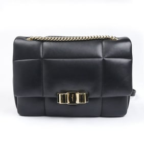 Salvatore Ferragamo Vara Ribbon Quilted Chain Shoulder Bag in Black for Women