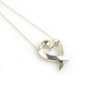 Tiffany & Co. Loving Heart Necklace in 925 Sterling Silver for Women e60869k