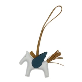 Like new Hermès Rodeo Pegasus PM Anjou Milo Bleu Brume Sesame Vert Bosphore Z engraved bag charm