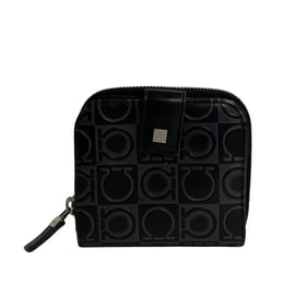 Salvatore Ferragamo Gancini Leather Round Zip Bifold Wallet 30952