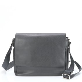 Louis Vuitton Taiga Roman MM M32682 Leather Shoulder Bag for Men