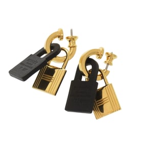 Hermès O'Kelly Cadena in Swift Leather, Black with Gold Hardware, Y Stamp (2020 Model), Earrings,