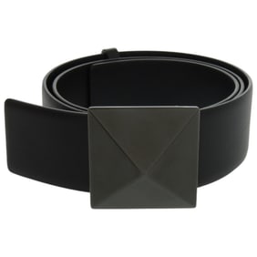 Like new Valentino Garavani Rockstud buckle leather black belt 0617