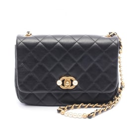 CHANEL Matelasse Shoulder Bag in Lambskin Leather, Black, Women's, AS3001