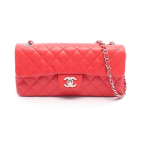 CHANEL Matelasse Shoulder Bag in Lambskin Leather, Women's, Red