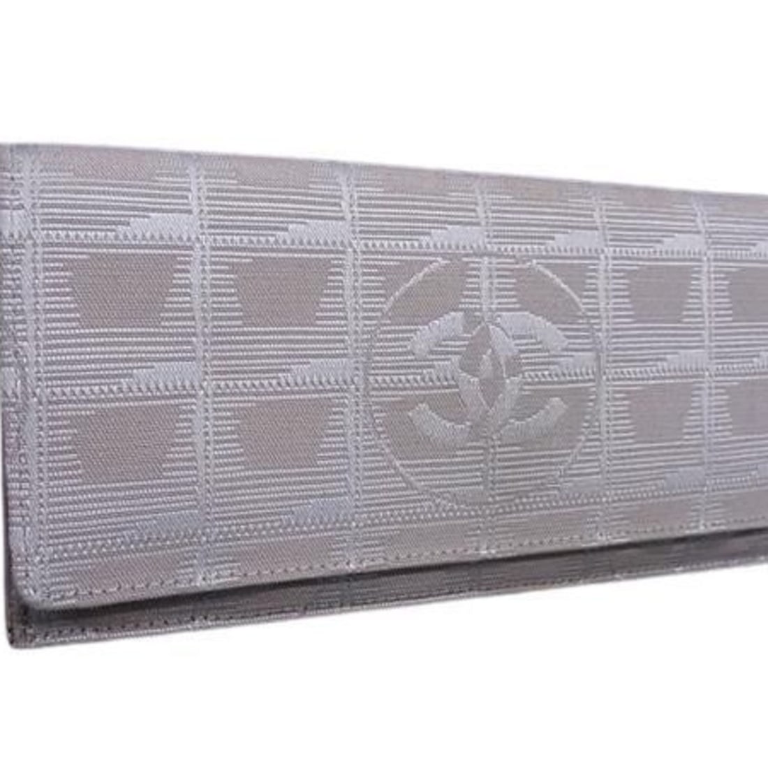 CHANEL New Travel Line Wallet, Beige Nylon Canvas, Men's and Women's Bifold Long Wallet (1 of 8)