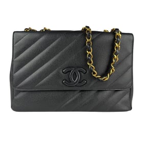 CHANEL Shoulder Bag in Caviar Leather, Black, Women's, Z7378