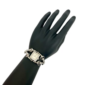 GUCCI Signoria Stainless Steel Quartz Watch for Women, Silver and White, 31736