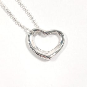TIFFANY & Co. Tiffany Heart Elsa Peretti Necklace in 925 Sterling Silver for Women