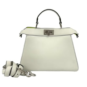 Unused, stored FENDI Peekaboo Iseeu small leather 2-way shoulder bag/handbag in white (73109)