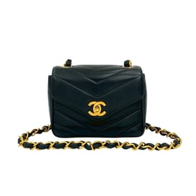 CHANEL Chevron Coco Mark V-Stitch Lambskin Chain Shoulder Bag Black 21385
