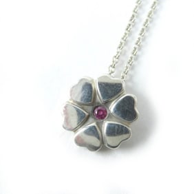 TIFFANY & Co. Tiffany Paloma Picasso Crown of Hearts Necklace with 1 Pink Sapphire, 925, Pink,