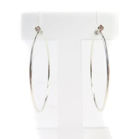 TIFFANY & Co. Tiffany Elsa Peretti Diamond Hoop Earrings, 925 Silver, for both ears, worn by Mirei